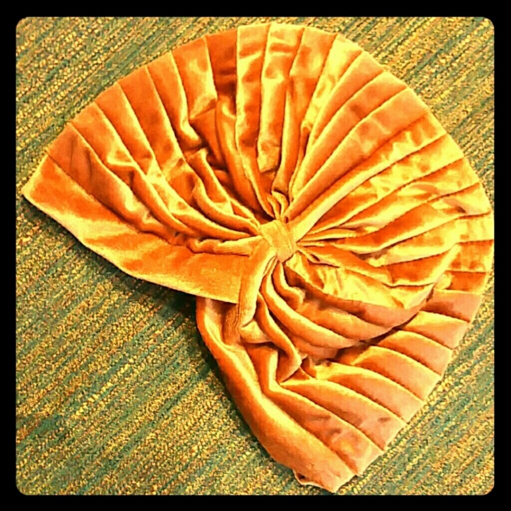 3FOR$18 Velour Turban
